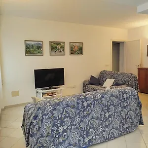 https://dorothea-house-check-in-at-via-garibaldi-n-104.hotelitalianriviera.com